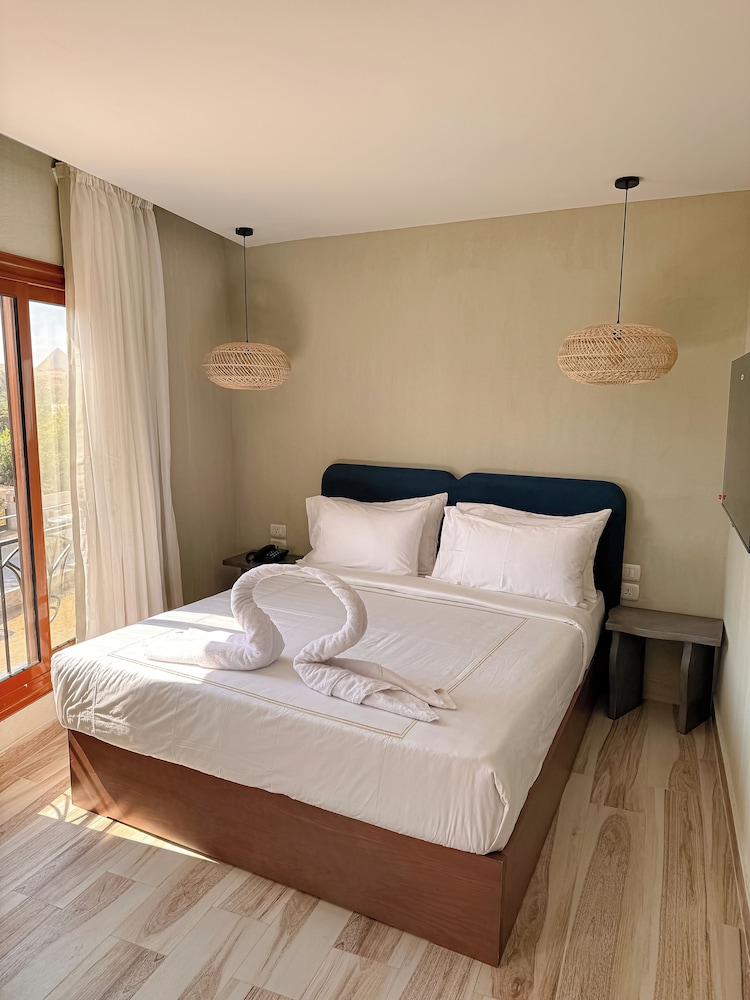 Executive Suite, Mountain View