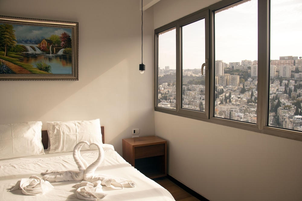 Executive Room photo 1