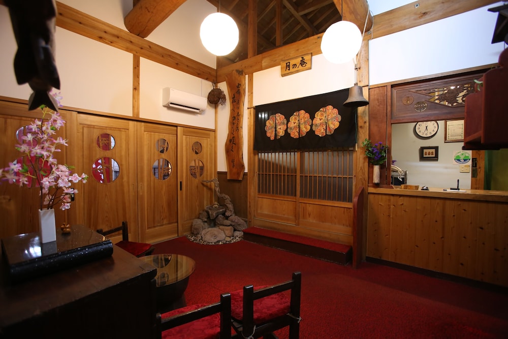 Japanese Style Family Room Without Toilet And Bathroom photo 1