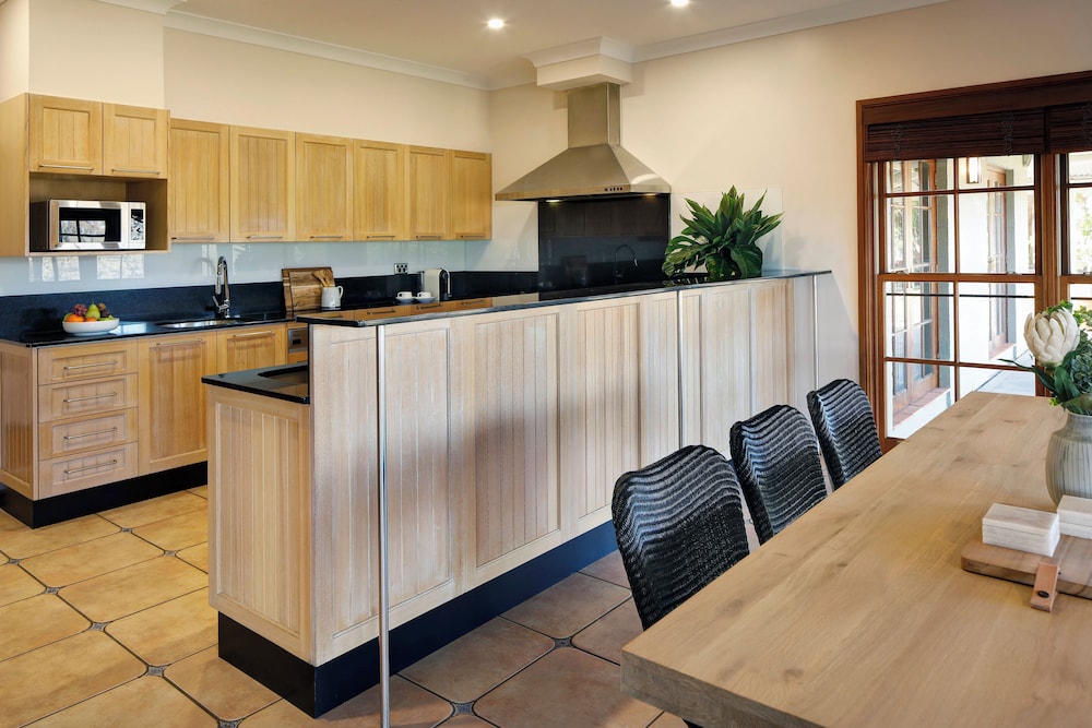 Deluxe House, Multiple Beds, Kitchen, Courtyard View, photo 6