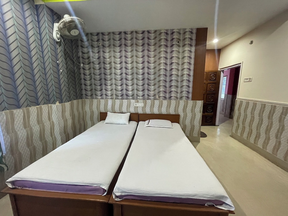 Deluxe Double Room photo 2