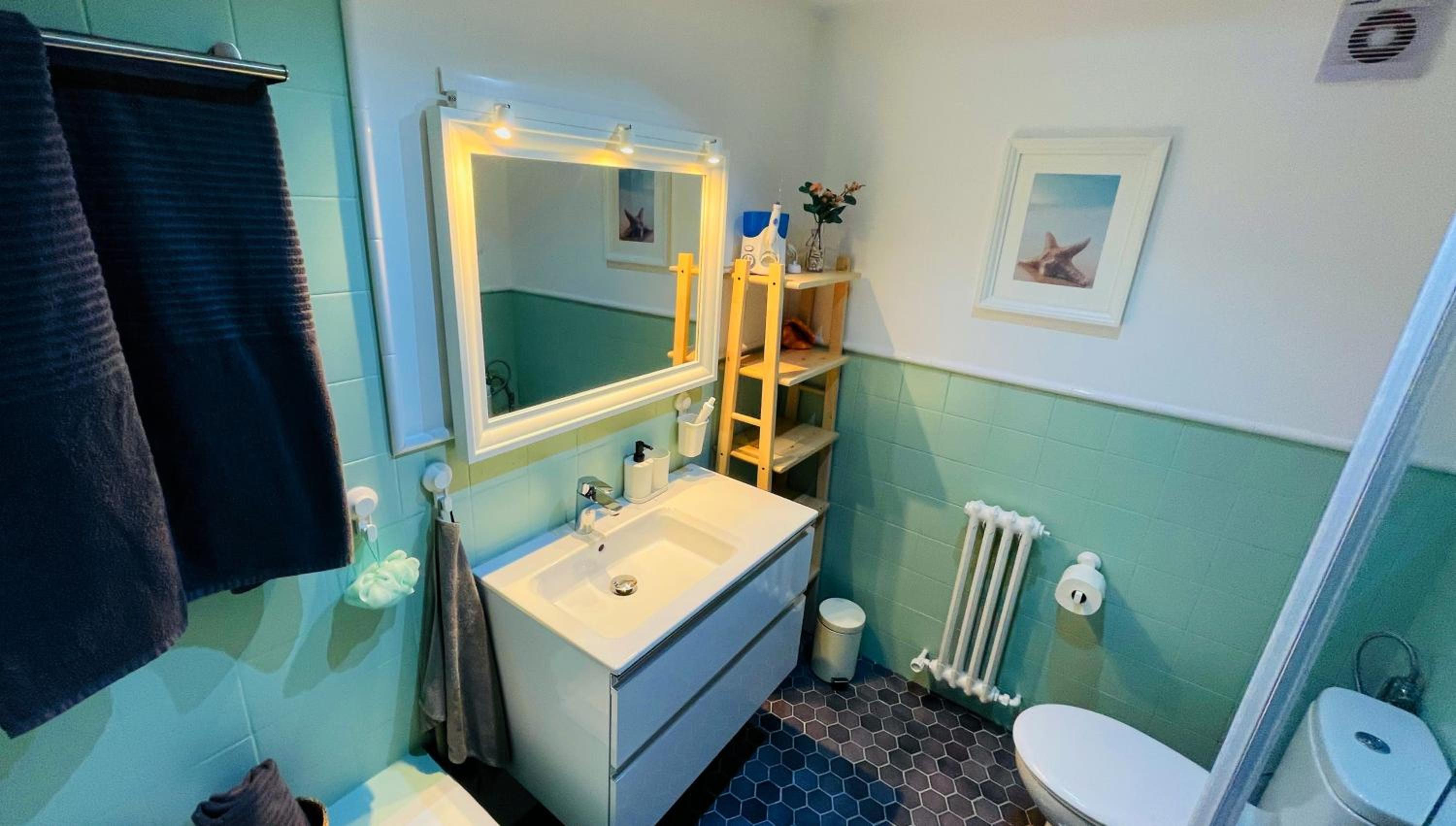 Two-Bedroom Suite photo 3