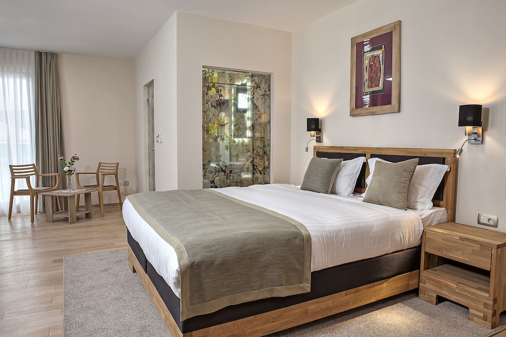 Junior Studio Suite, 1 Bedroom, City View