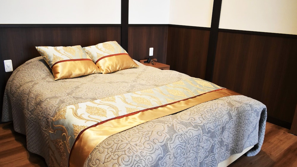 Japanese Western Room, Double Bed (with stone bath, Mountain View), Non Smoking