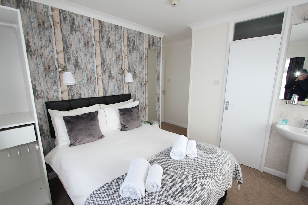 Small Double Room photo 2