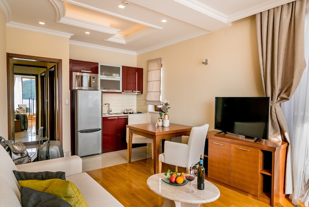 Deluxe Apartment, Sea View photo 1