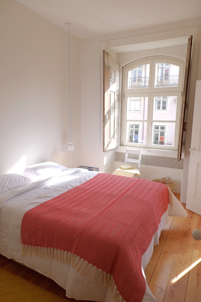 The Tree Apartment (3A) photo 3