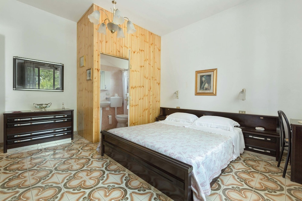 Classic Villa, 3 Bedrooms