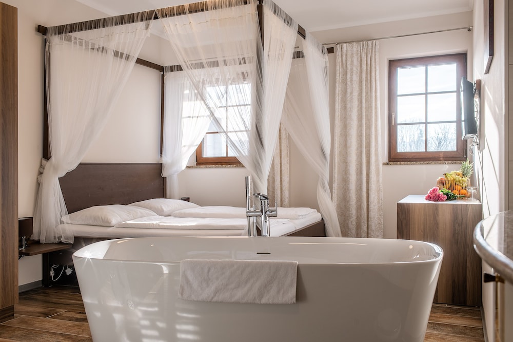 Comfort Suite, Ensuite - Photo 8