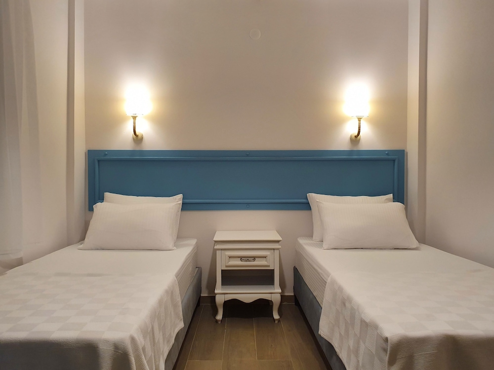 Standard Quadruple Room, Garden View (Zeytin) photo 1