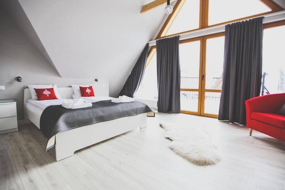 Exclusive Penthouse (10)