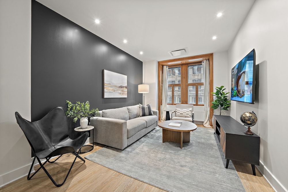 Superior Apartment, City View