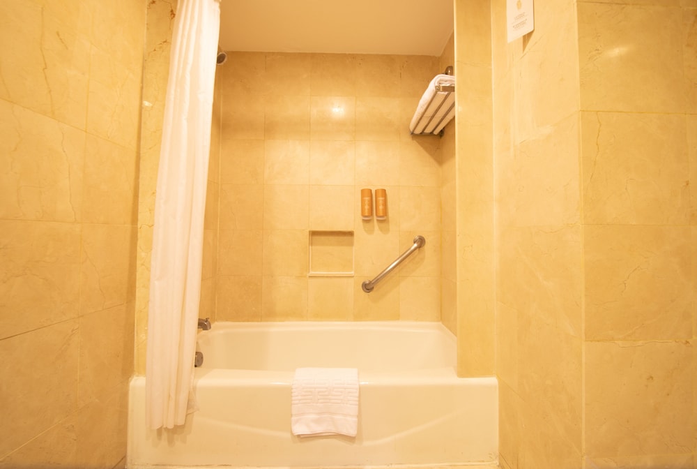 Suite Privilege Club King Ocean View - Photo 5