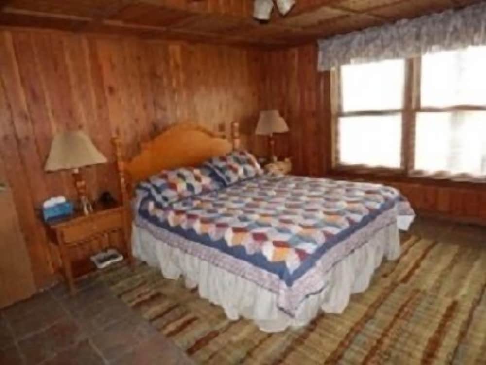 House, 4 Bedrooms photo 1
