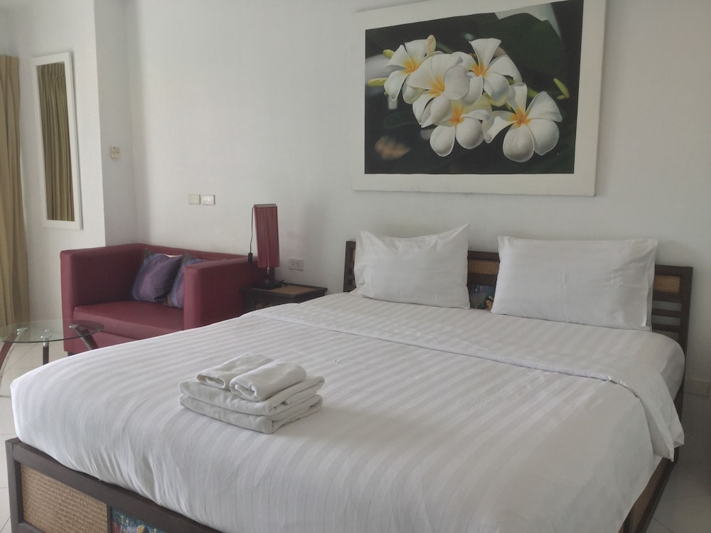 room photo