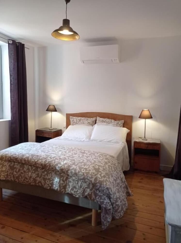 Classic Double Room, City View