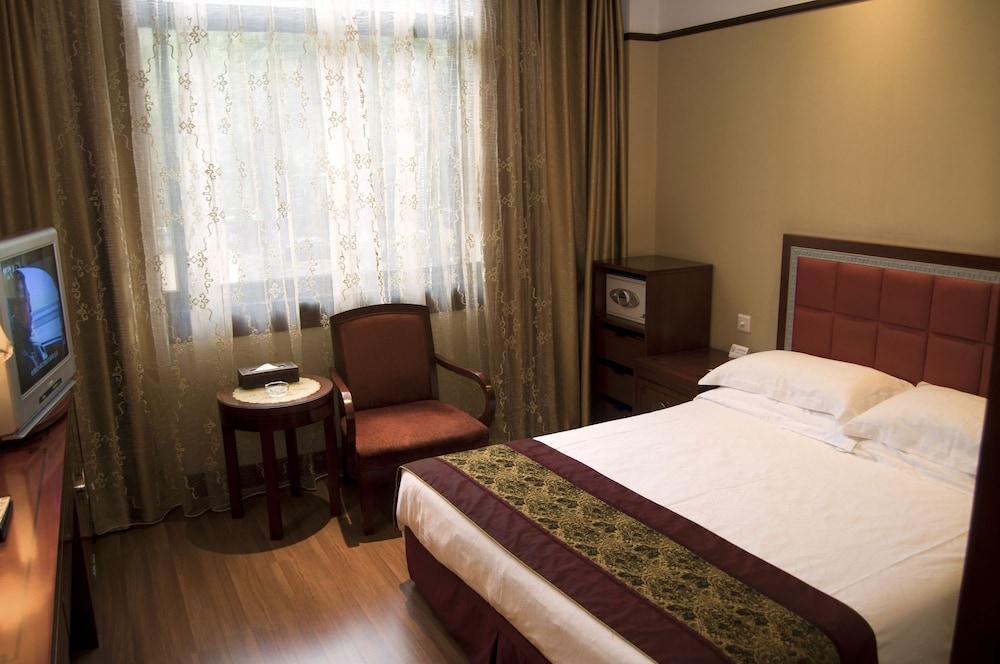 Standard Room photo 3
