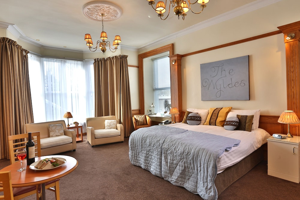 Executive Room, Multiple Beds, Non Smoking - Photo 2