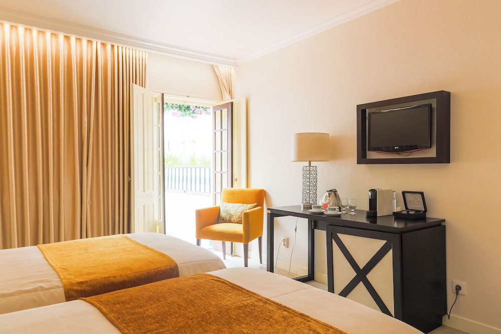 Double Room (+ extra bed) photo 2