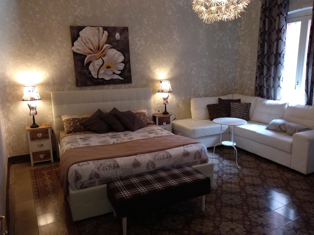 Double Room, Shared Bathroom
