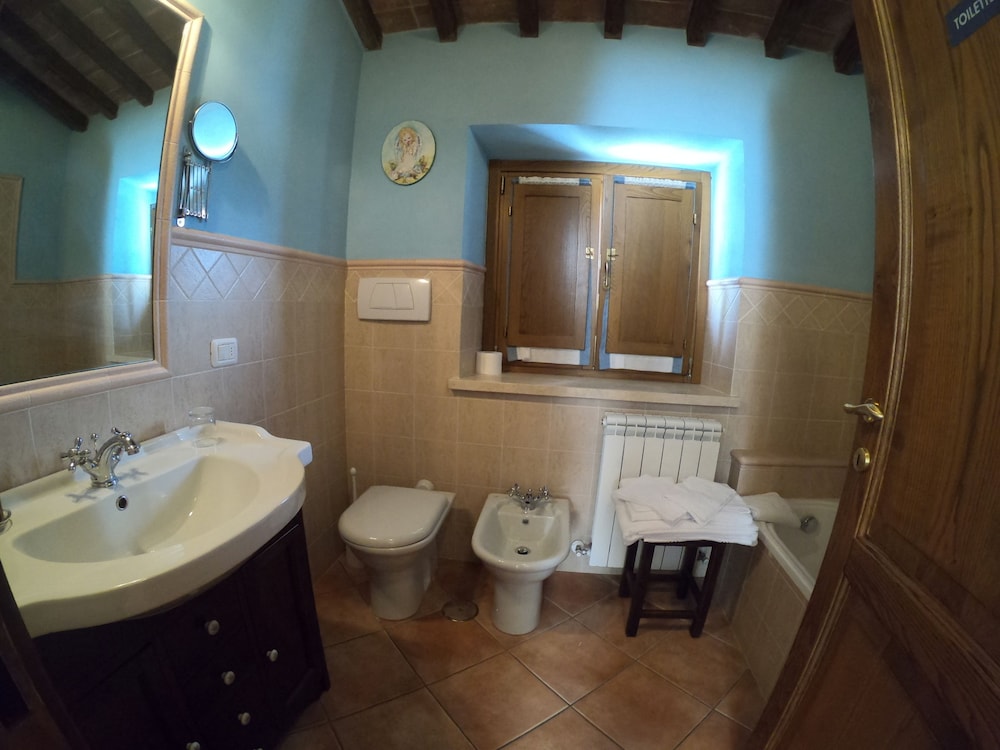 Family Room, 2 Bedrooms photo 2