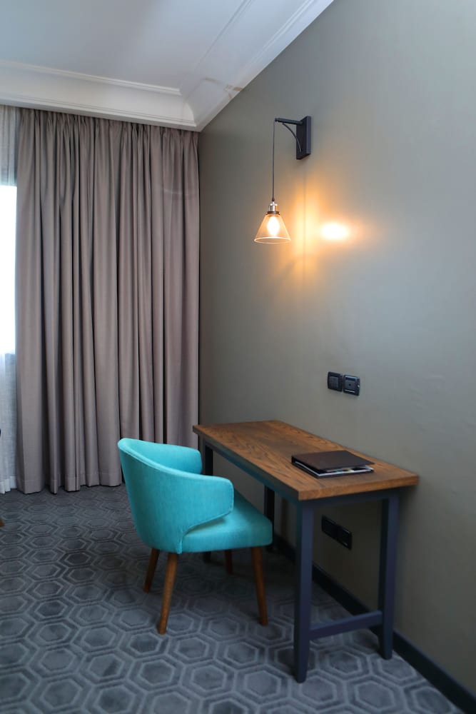 Select Accessible Room photo 3