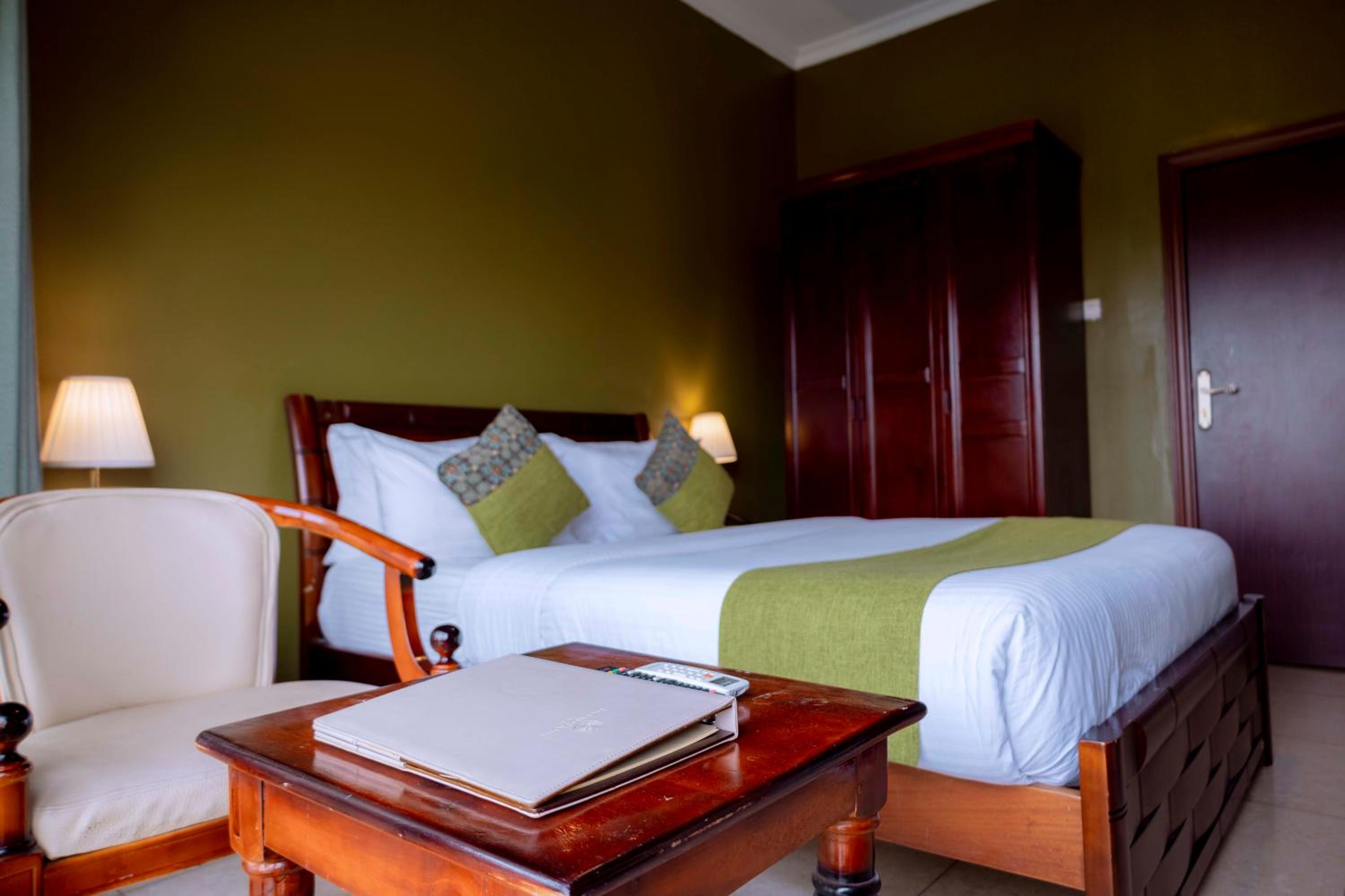 Deluxe Double Room photo 3
