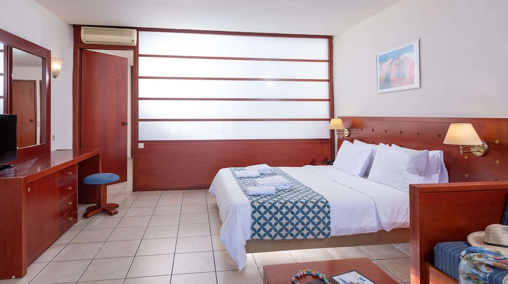 Economy Family Room with Land View (4 persons) - Photo 3