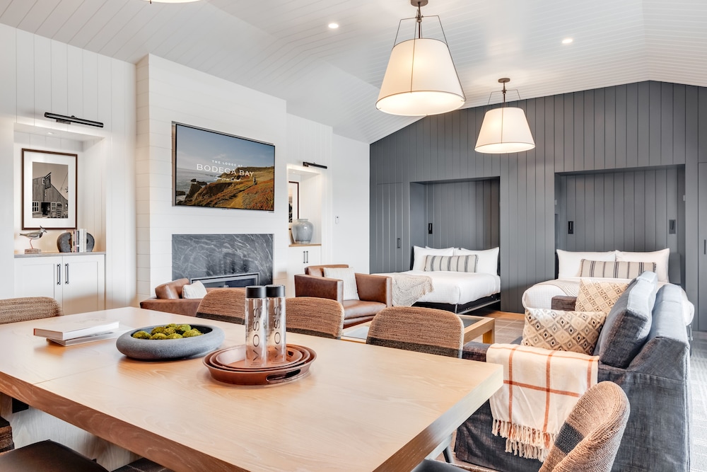 Room (Captains Quarters) photo 3