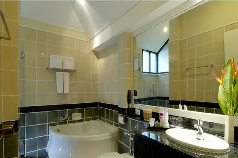 Pool Villa (2 Bedrooms with Private Pool) - Photo 2
