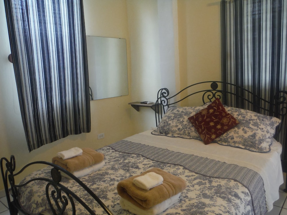Basic Apartment, Private Bathroom