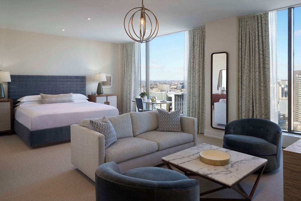 Suite (Rosedale)