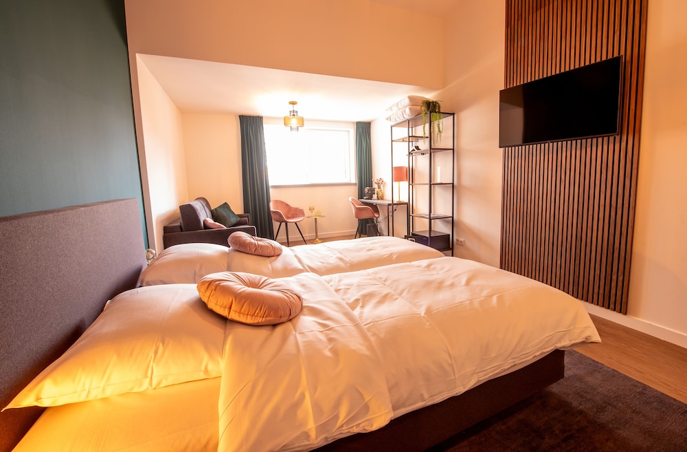 Superior Double Room, 2 Twin Beds