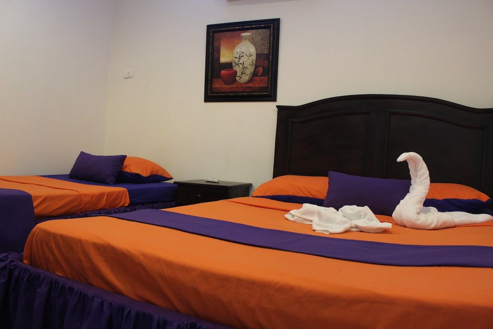 House, Multiple Beds, Non Smoking