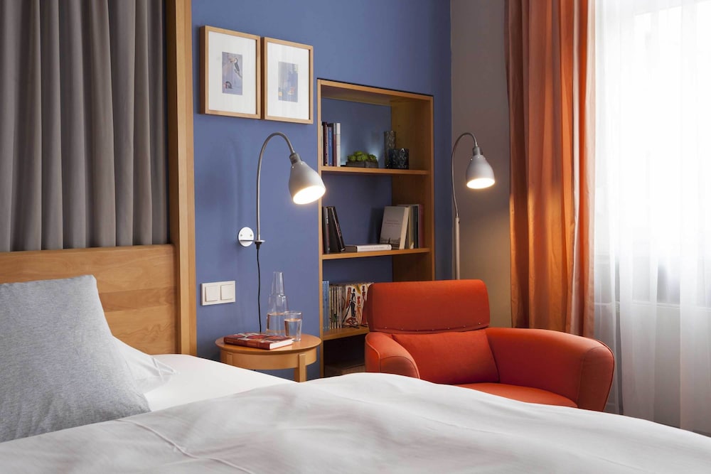 Orange Double Room photo 3