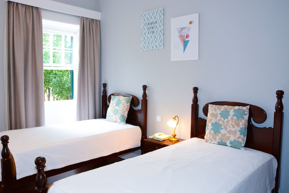 Standard Triple Room - Photo 2