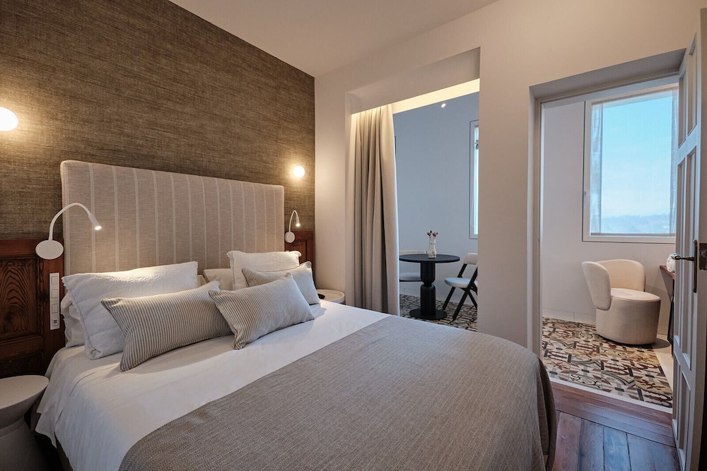 Junior Studio Suite, Garden View