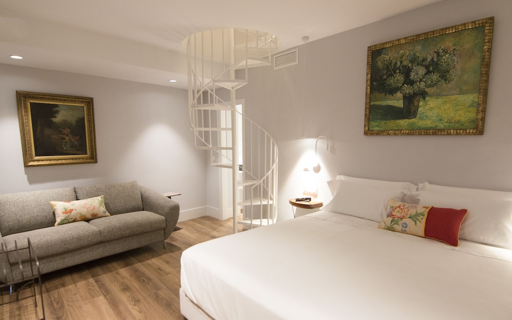 Superior Double Room - Photo 4