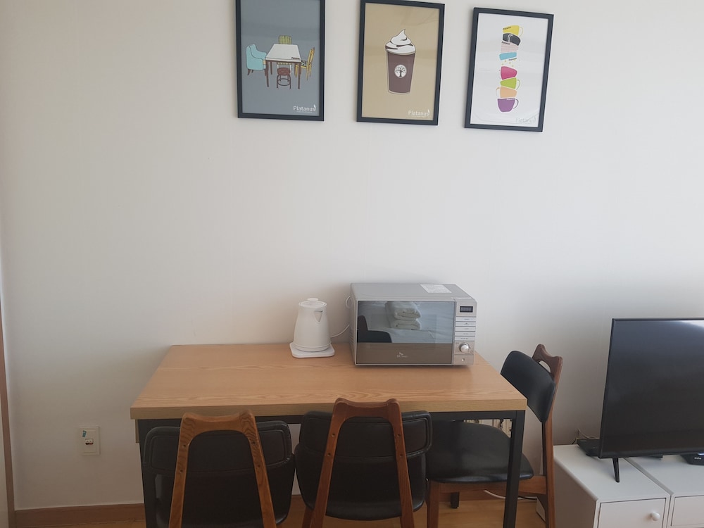 Business Studio, Non Smoking, City View (I)