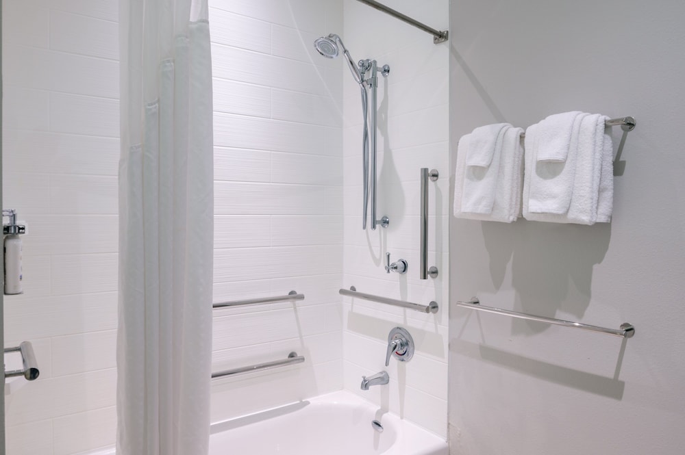 Holiday Inn Express Troy by IHG, Photo 2