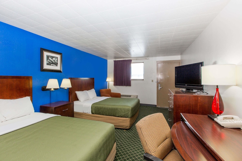 Room, Smoking photo 1