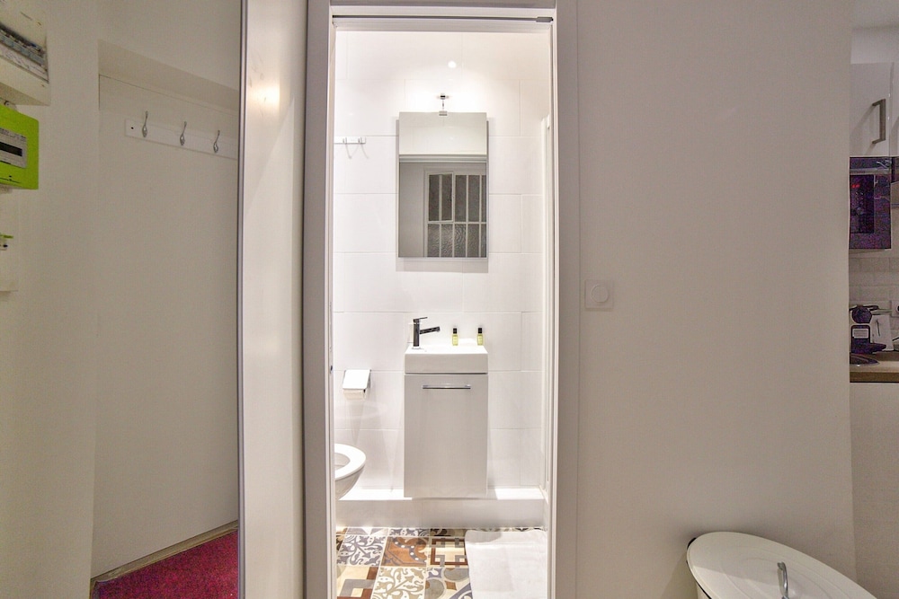 Apartment photo 2