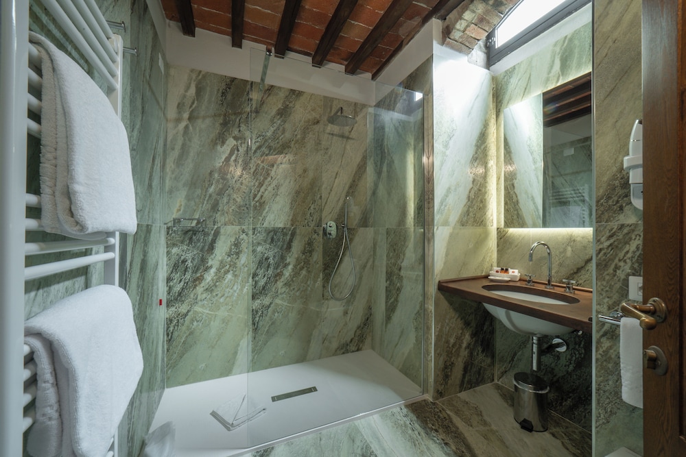 Classic Double Room - Photo 6
