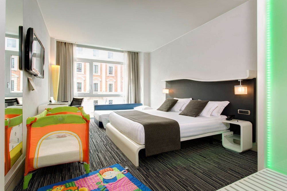 Comfort Room, Multiple Beds