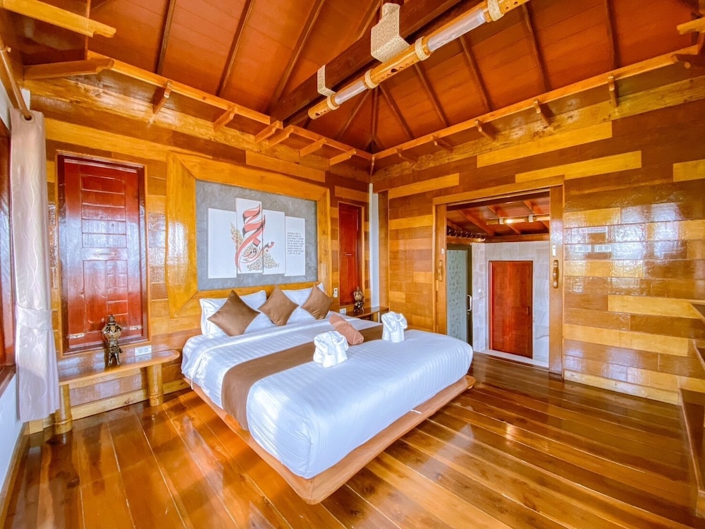 2 Bedrooms Pool Villas Sea View