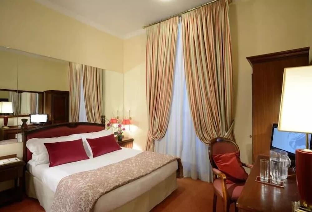 Economy Room