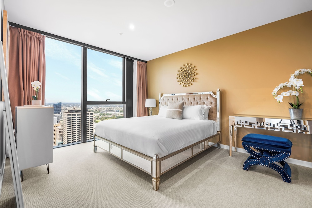 3 Bedroom 3 Bathroom City View Apartment - Photo 23
