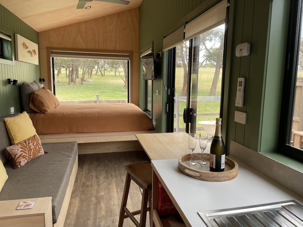 Deluxe Cabin