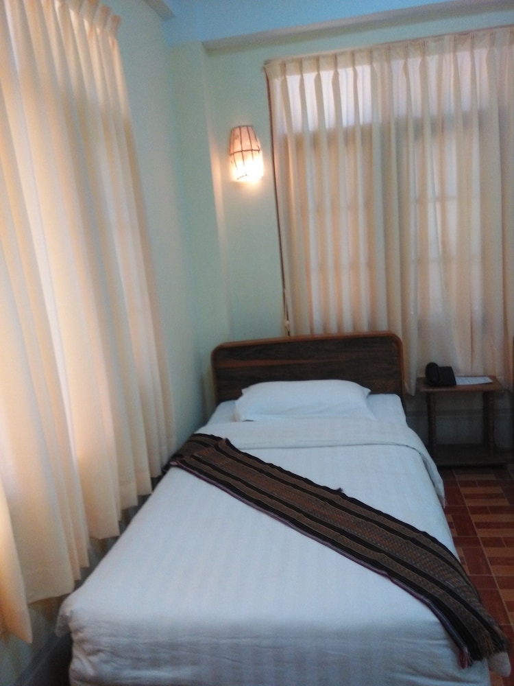Standard Single Room photo 2