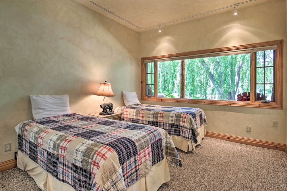 House (6 Bedrooms) photo 2